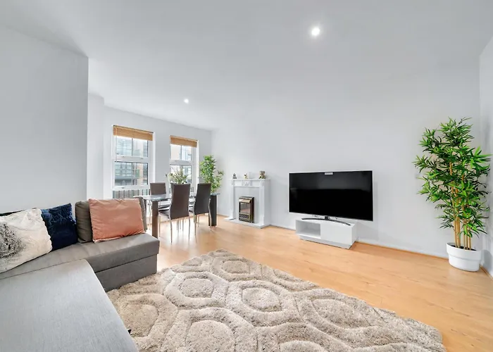 Spacious Two Bedroom Private Apartment In Tower Bridge London Bridge