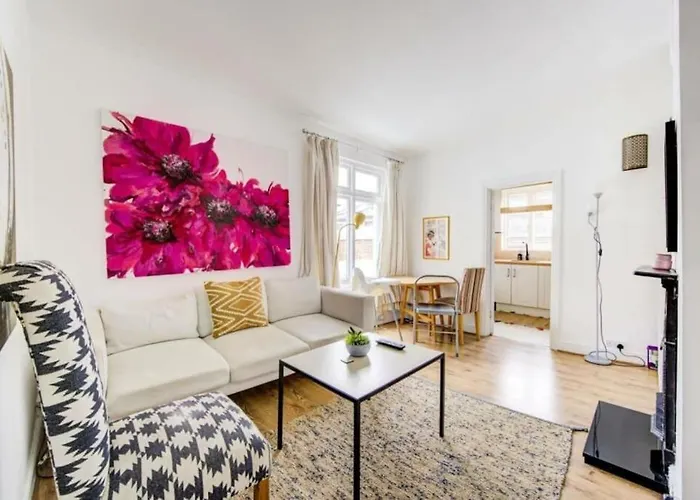 Lovely Fulham 2 Bed Apartment