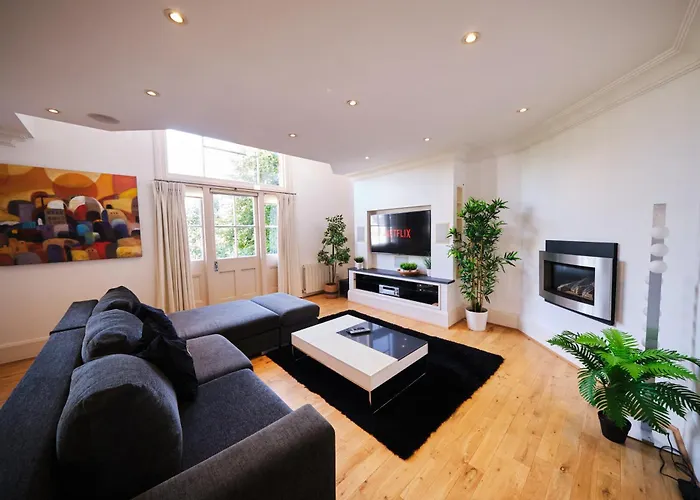 Ebony Suite
