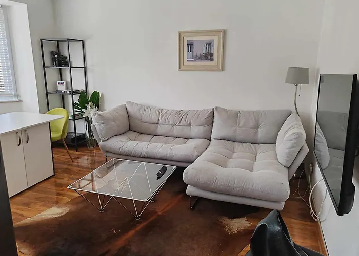 Two Bedroom Apartment In Dollis Hill