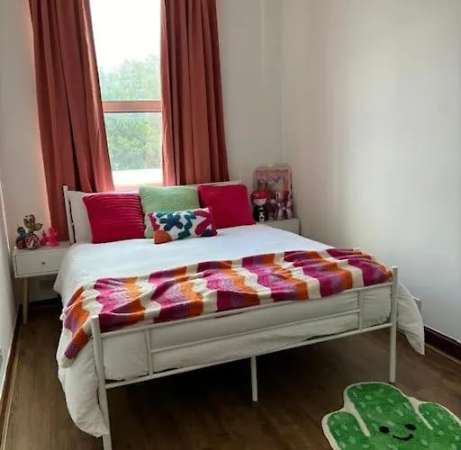 Center Vibes Apartment In London