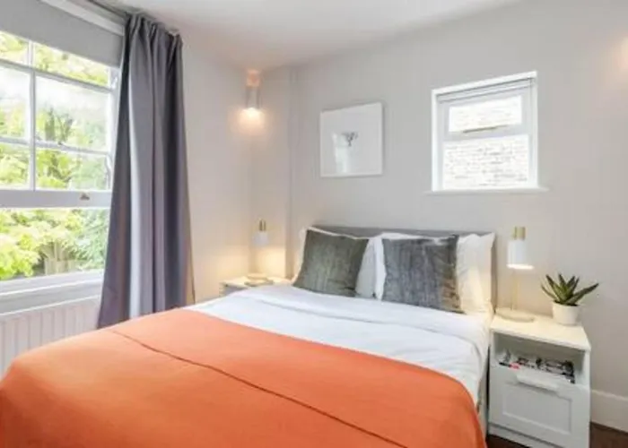 Vauxhall Park 2Bed Flat By Basetogo