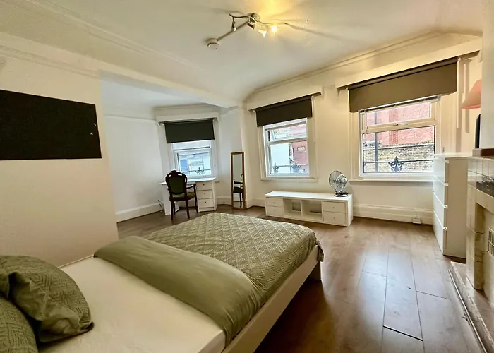 Locke & Quay Exclusive Rooms
