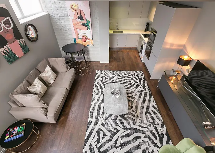 Urban Chic - Stukeley