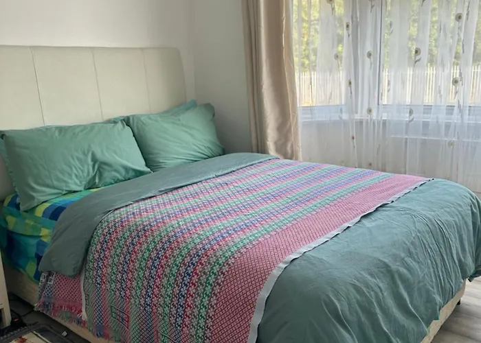 Standard Double Room Near Ovo Wembley Stadium