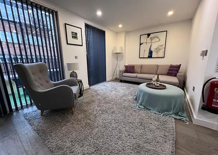 Ft5 Penthouse Rooms