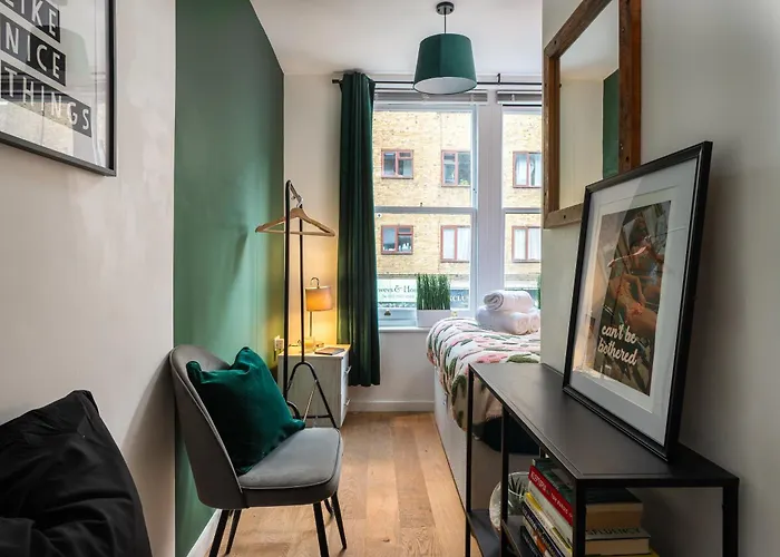 1Br Stylish Flat By Hostarahomes, Near Liverpool Street, Prime London Location, Sleeps Up To 4