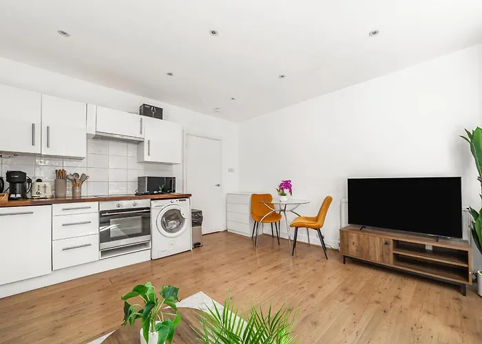 Chic One Bed City Flat