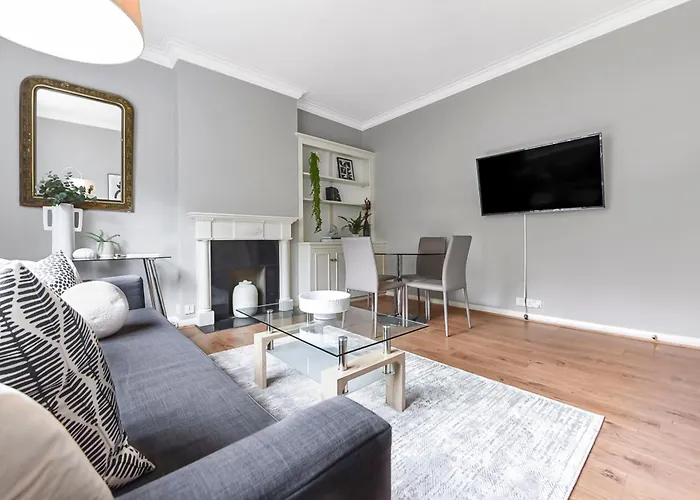 2 Bed Apartment- Mayfair 4