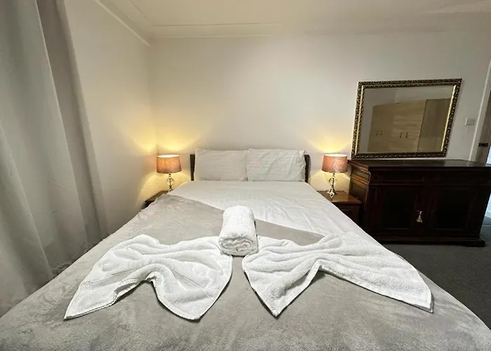 Cozzy Hyde Park Apartment On Edgware Road