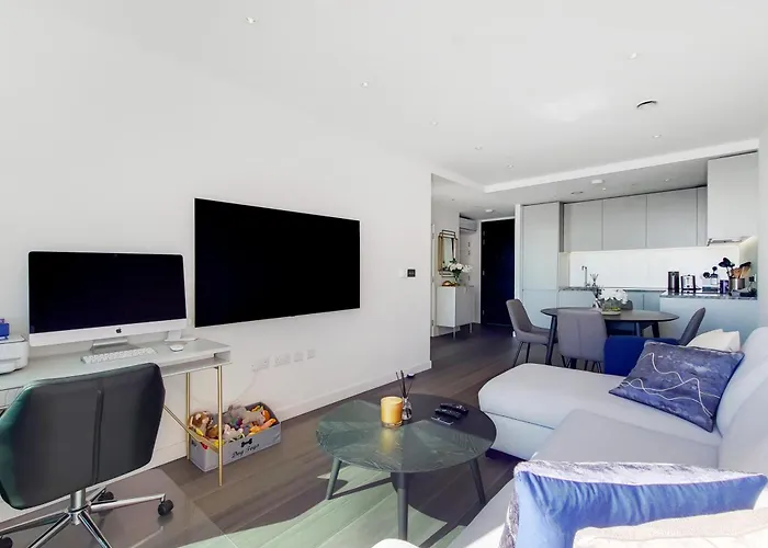 Ravishing 1Bd Flat - 2 Minute Walk From The O2!