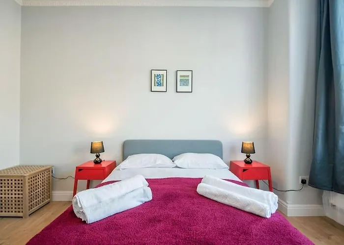 3 Bed Flat In Hammersmith Close To Underground