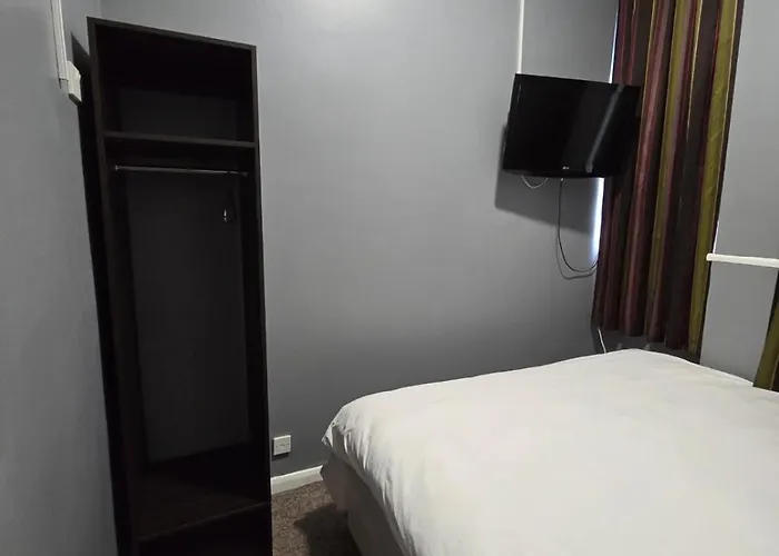 L S Hotel