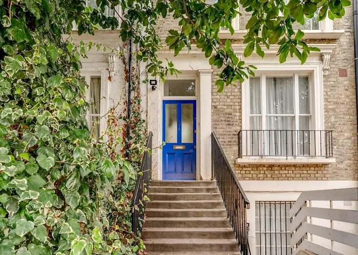 Bright Two Bedroom Apartment Near Vibrant Camden Town