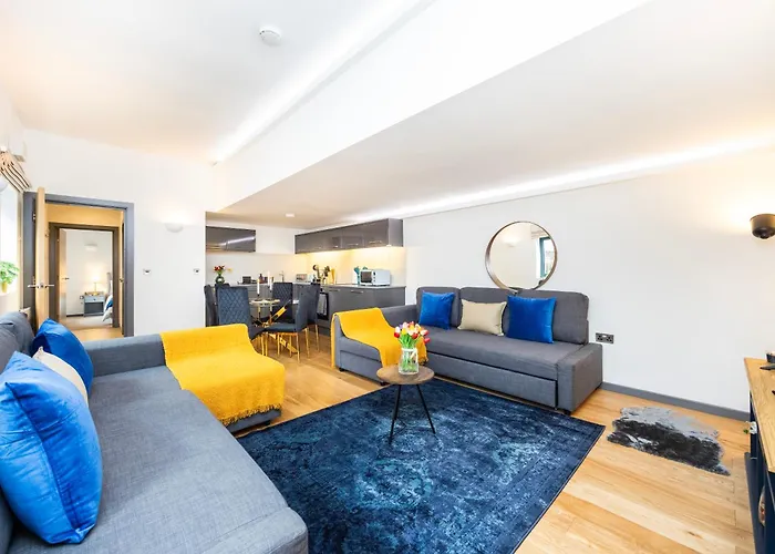 2 Bed 2 Bath Deluxe Flat In Kensington
