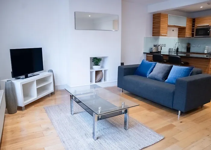 Modern Flat In Central Farringdon For Work Or Leisure