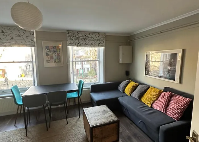 3 Bed Flat In The Heart Of London