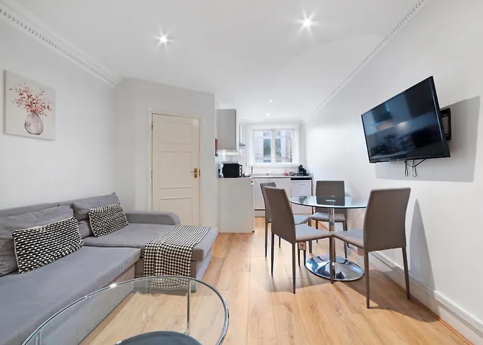 2 Bed Piccadilly Apartment 4