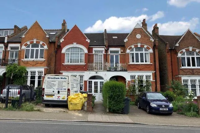 Streatham Comfort Stay