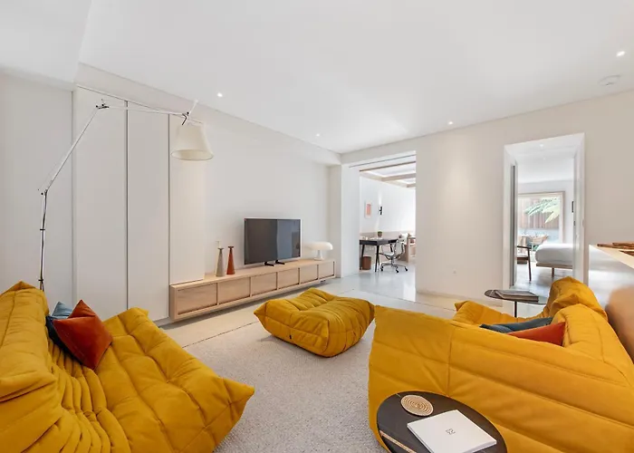 Notting Hill 2Br-2Ba Private Garden Retreat
