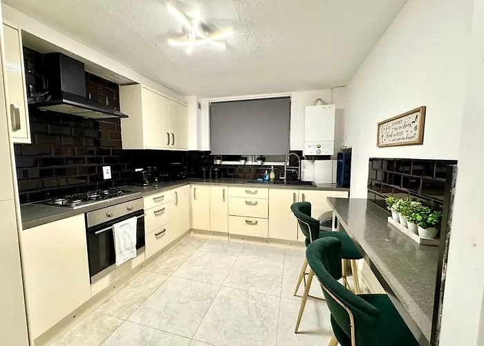 4 Bedroom Maisonette Camden Islington