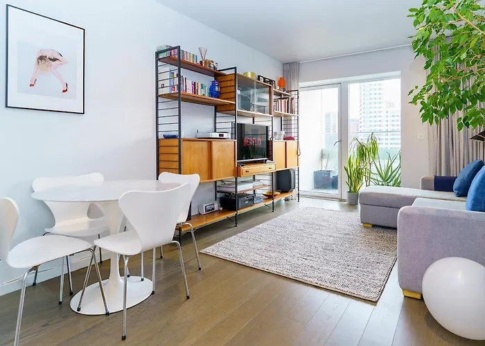 Kings Cross Pad By Condokeeper