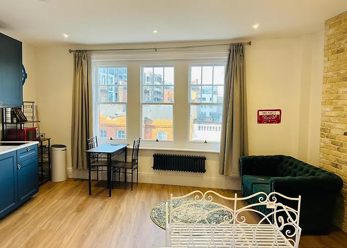 Studio Flat In Fitzrovia