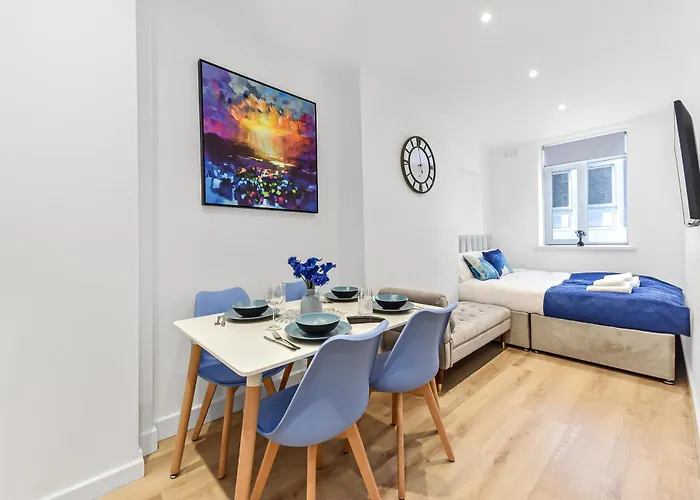 Great Flat On Oxford Street