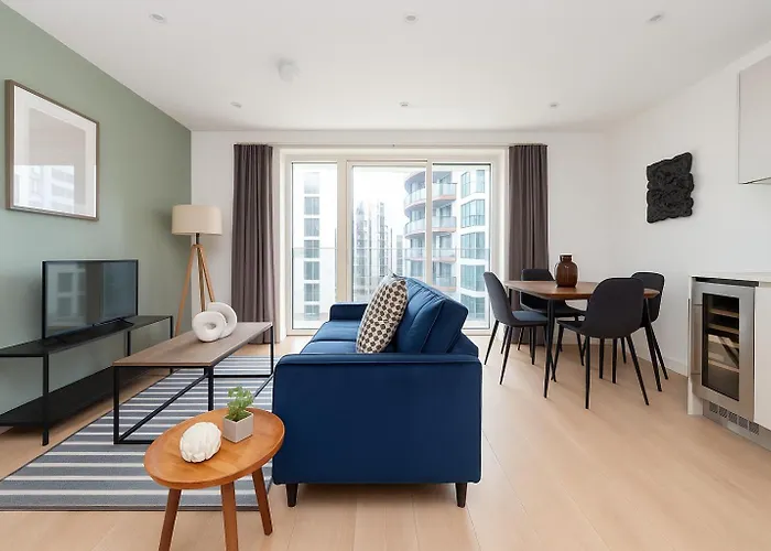 Bright & Modern Flat With Great Transport In Woolwich