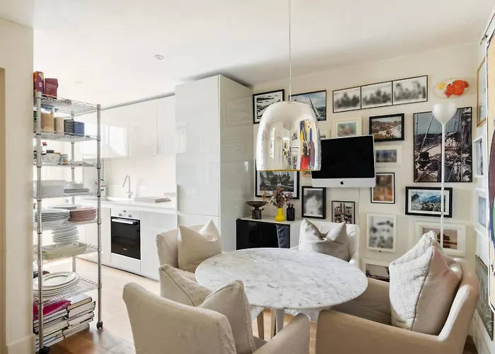 Unique 2Bed Flat In Iconic Portobello Rd W Terrace