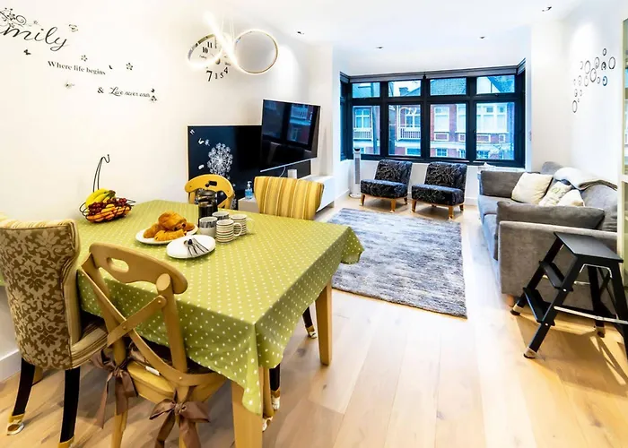 Modern Ealing Common Duplex