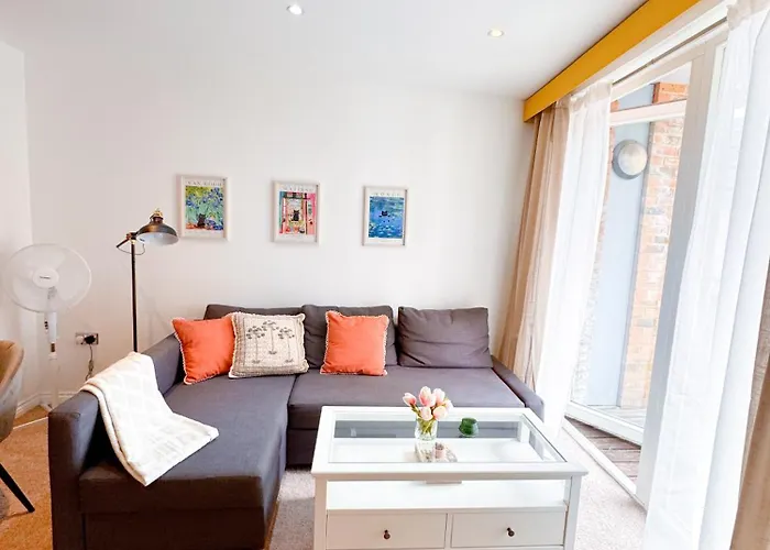 Family Stay London With Balcony In Battersea Power Station