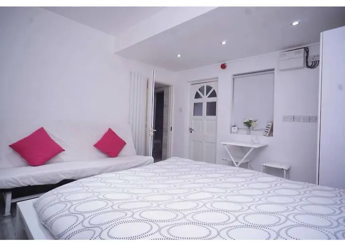 Studio Flat Holloway-Sk