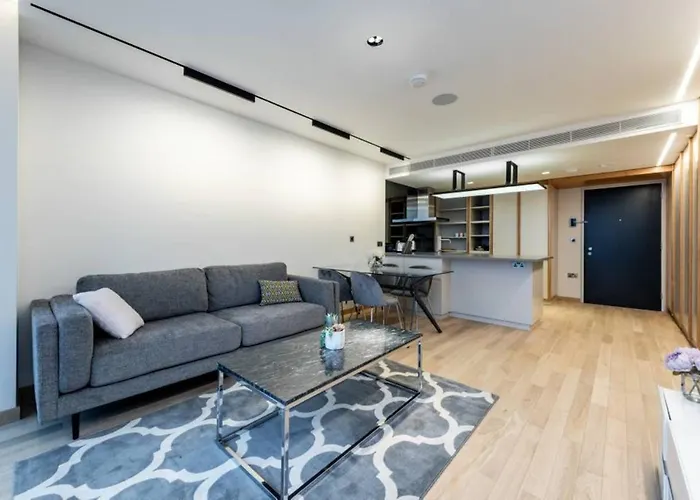 Amazing Apartment With Incredible Views