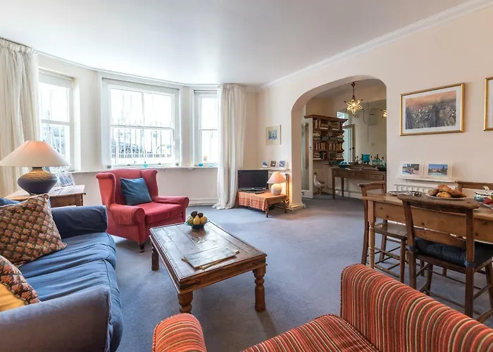 44a Palace Gardens Terrace