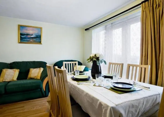 Wood Green Apartment