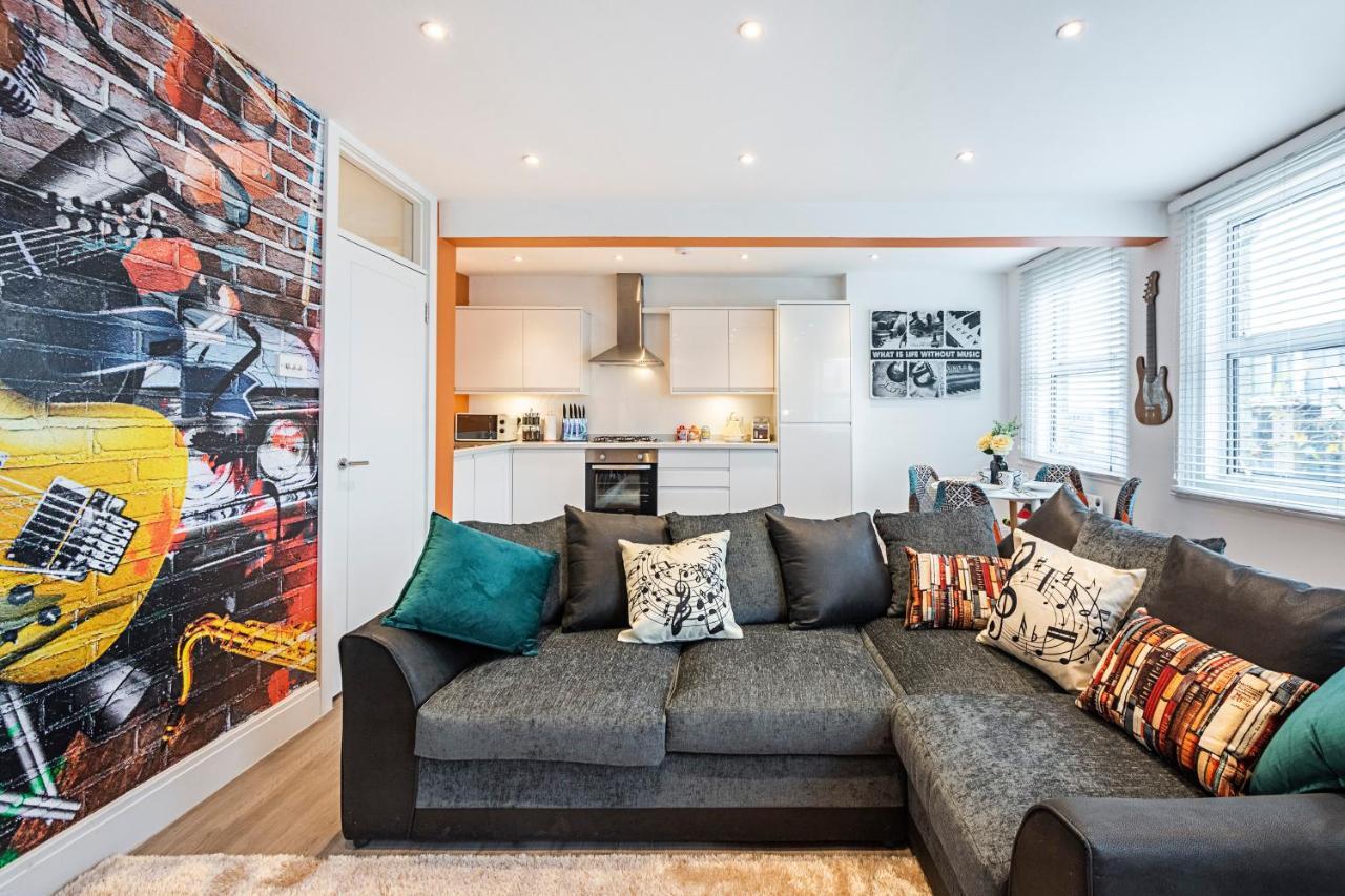 Cozy And Serene Brand-new Flat In Kilburn, Apartamento *