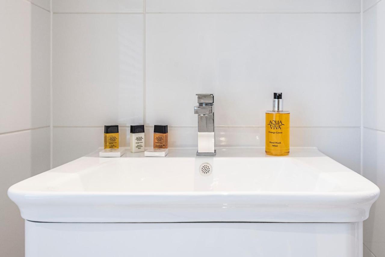 Cozy And Serene Brand-new Flat In Kilburn, Apartamento Londres