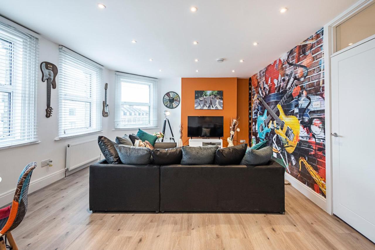 Cozy And Serene Brand-new Flat In Kilburn, Apartamento