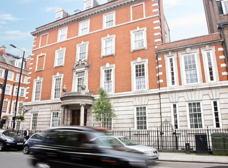 Cavendish House 3*