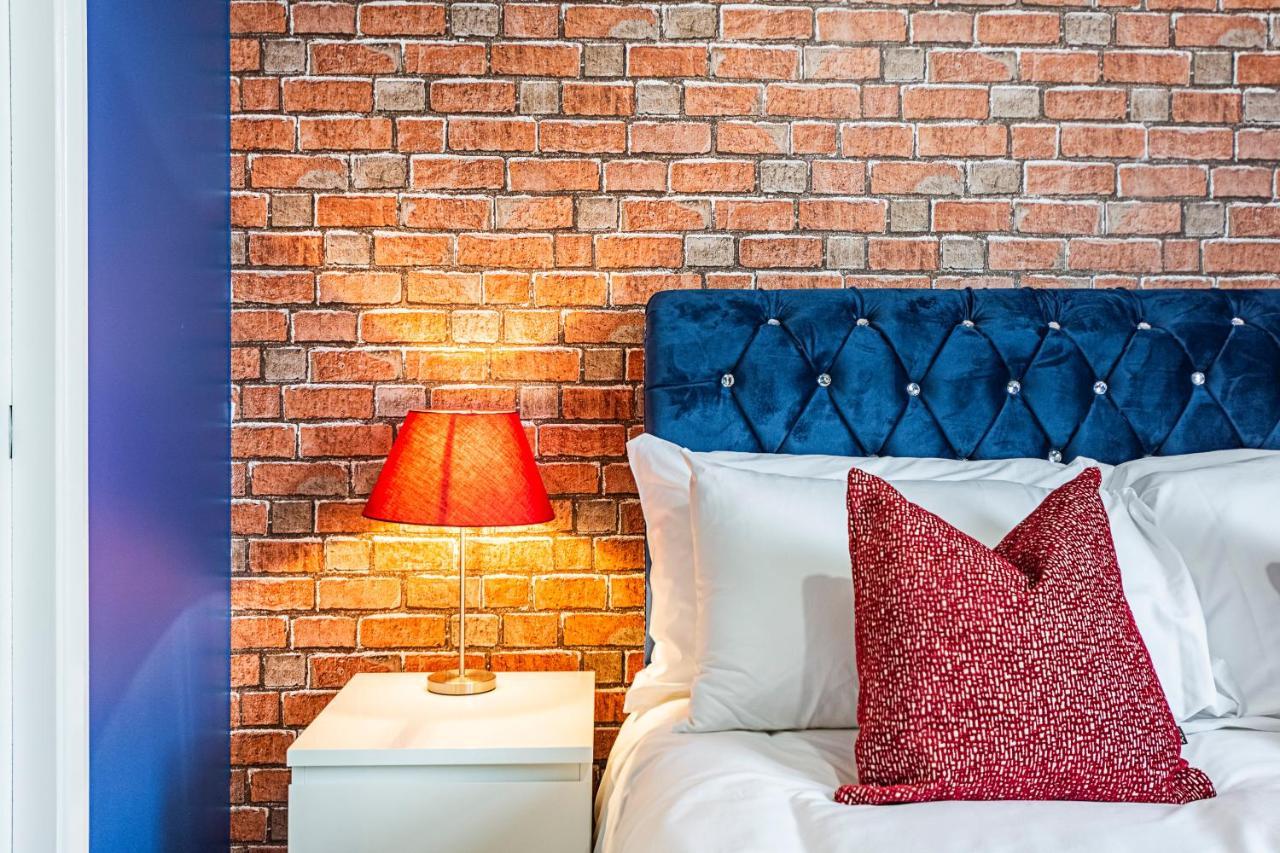 Cozy And Charming Flat: Minutes From Everything! Apartment *
