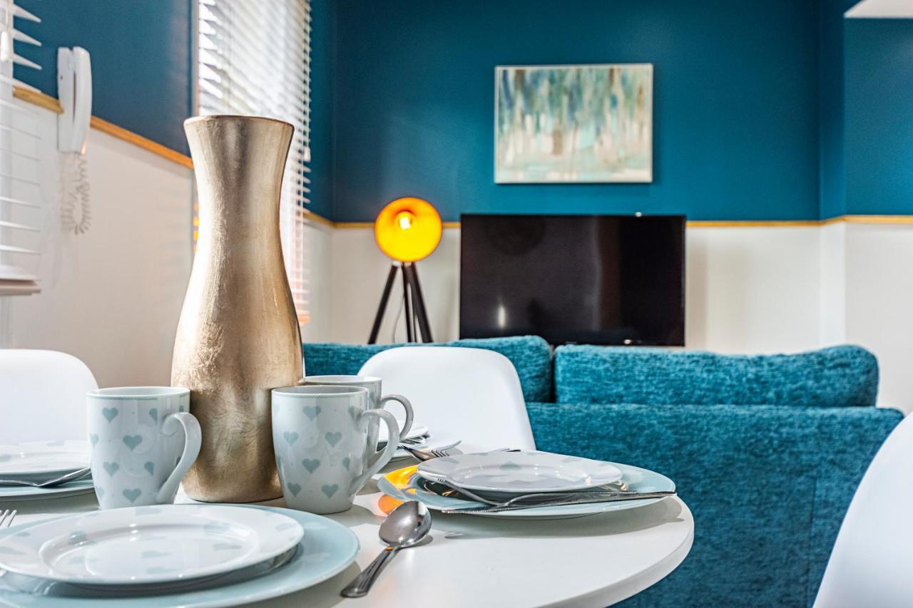 Apartment Cozy And Charming Flat: Minutes From Everything! London