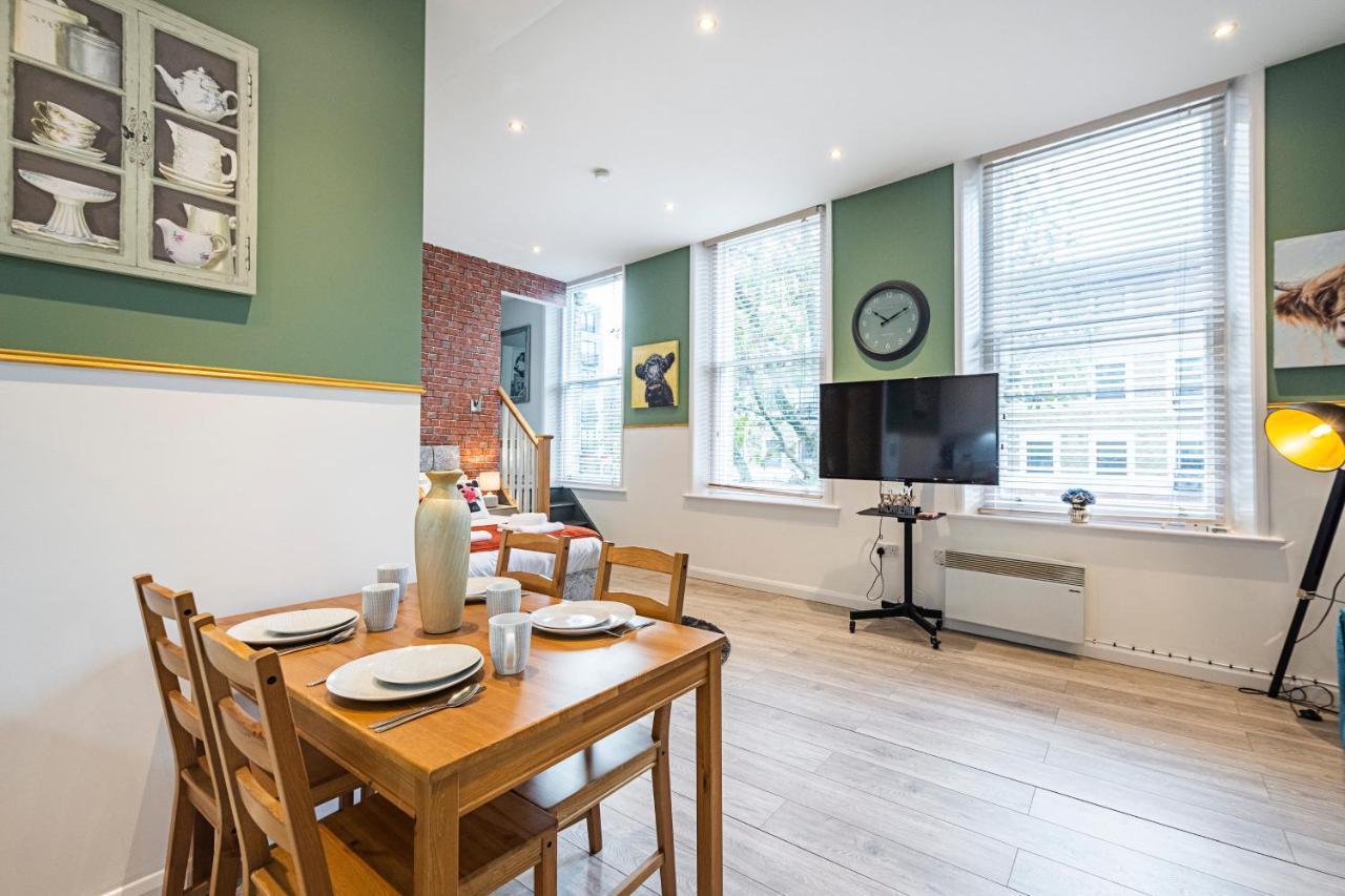 Majestic Modern Flat In The Heart Of Londres