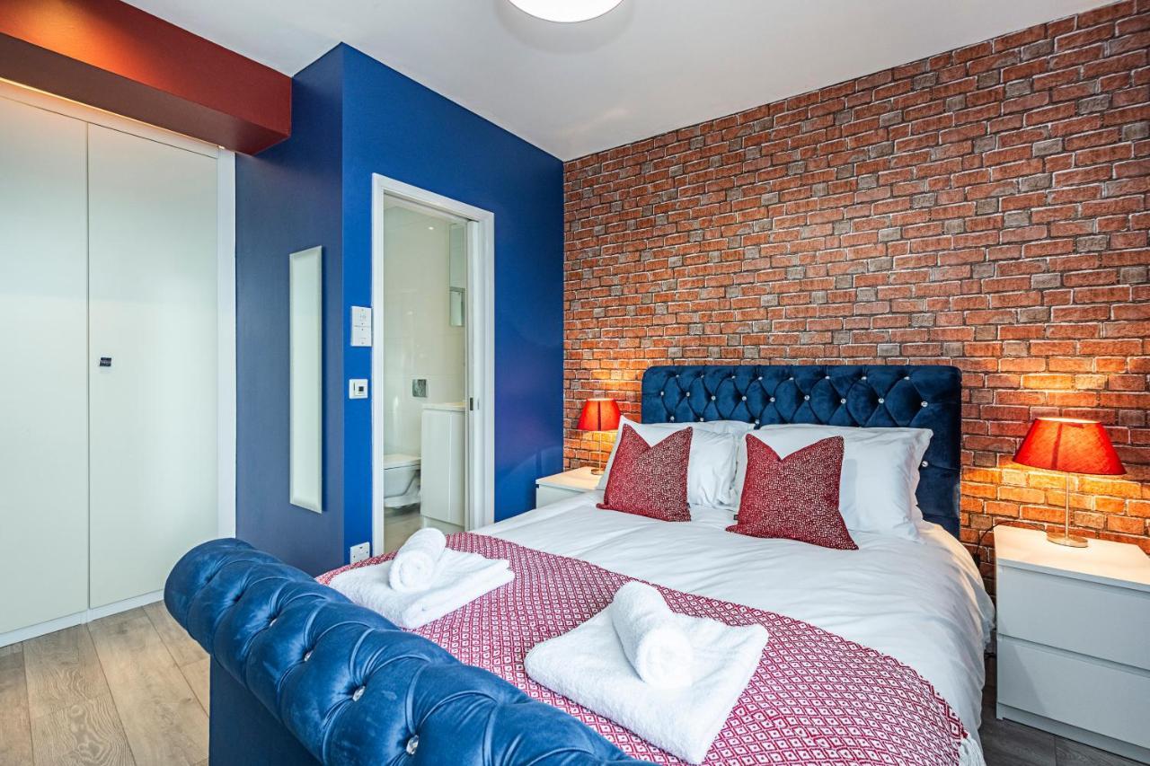 Apartment Cozy And Charming Flat: Minutes From Everything! *