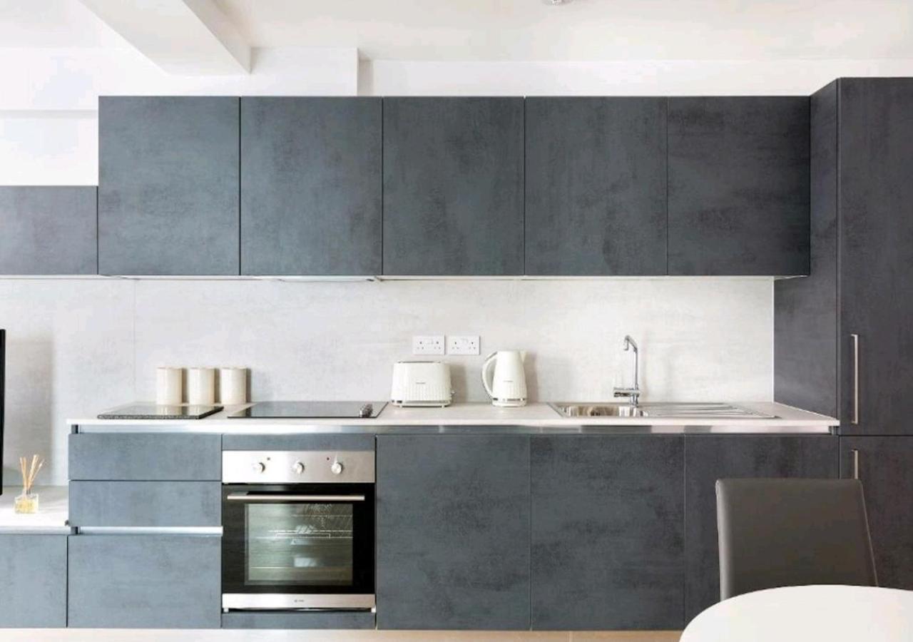 Apartment Luxury North London