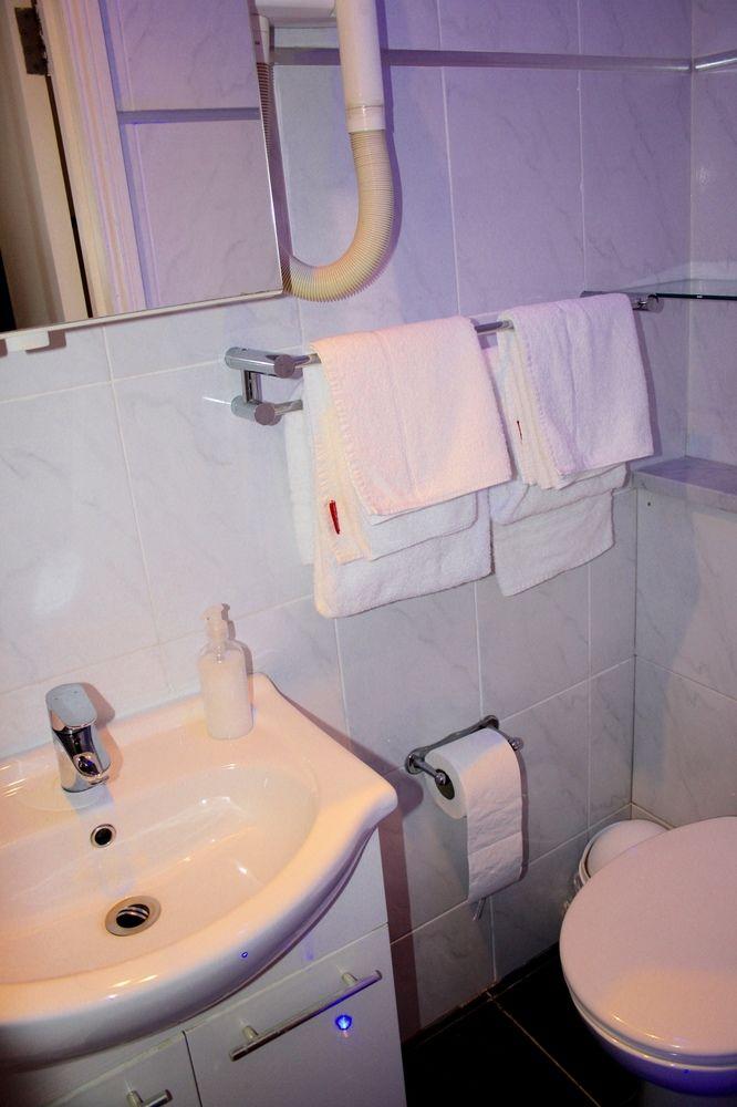Rhodes Hotel Londres