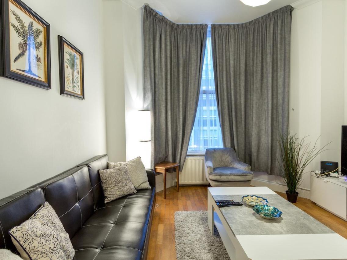 Spacious 1 Bed In West Kensington Or Hammersmith Appartement *