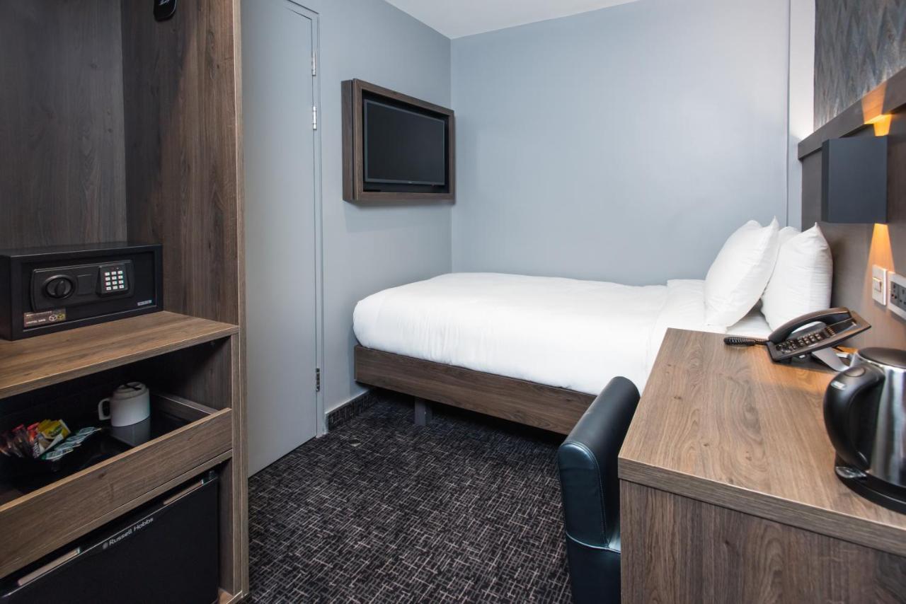 Brit Elephant Castle 3*