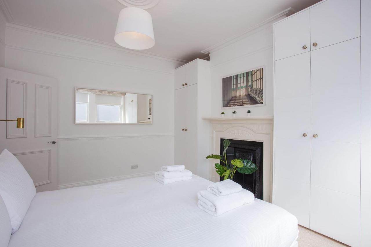 Stylish & Modern 3 Bed Flat In Nw With Garden * Londen
