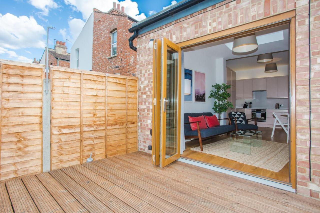 Stylish & Modern 3 Bed Flat In Nw With Garden * Londen